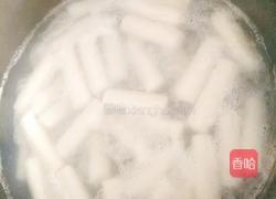 年糕拉面的做法图解1