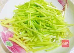 扇贝蒜苗炒鸡蛋的做法图解2