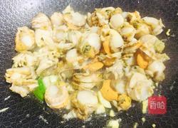 扇贝蒜苗炒鸡蛋的做法图解5