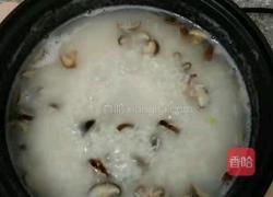香菇鸡丝粥的做法图解7