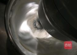 黑旋风蛋糕卷的做法图解1