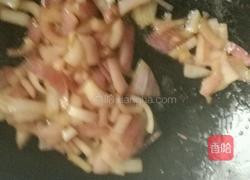 完全没有腥味超好吃营养的洋葱炒鱿鱼须的做法图解3