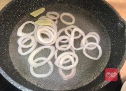 酥炸鱿鱼圈的做法图解3