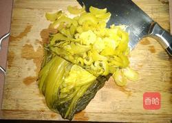 辣椒炒酸菜的做法图解3