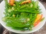 青红椒丝炒四季豆（绝代双椒大战绿林好汉）