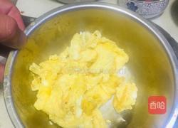 鸡蛋儿菜炒火腿肠的做法图解3