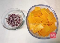 西式奶油南瓜汤的做法图解2