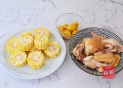 玉米板栗鸡汤的做法图解2