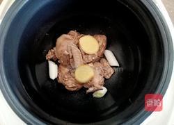 萝卜玉米土鸡汤的做法图解5