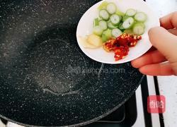 剁椒炒西葫芦的做法图解2