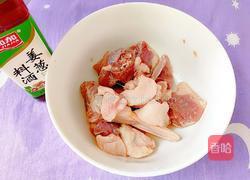 大脚菌山药鸭肉汤的做法图解5