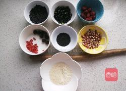三黑养肾粥的做法图解1