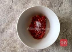 皮蛋瘦肉粥的做法图解2