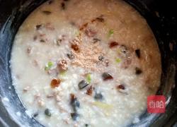 皮蛋瘦肉粥的做法图解11