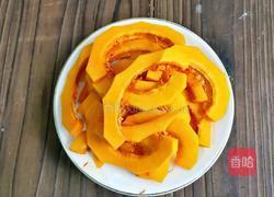 南瓜奶香麻花的做法图解2