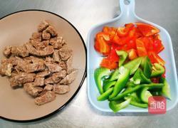 彩椒炒牛肉的做法图解3
