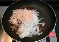 爆炒萝卜丝的做法图解9