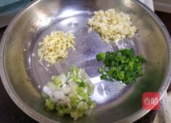 萝卜金针菇虾煲的做法图解6