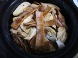 鱿鱼豆干煲