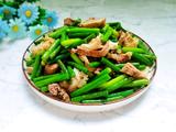 蒜苔炒熟肉