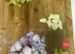 土豆烧鸡块的做法图解3