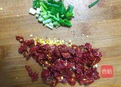 莴笋炒腊肉的做法图解3