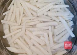 自制炸薯条的做法图解4