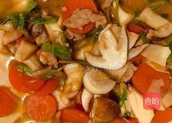 大球盖菇鲜笋炒肉片便当的做法图解3