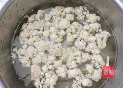 菜花炒肉便当的做法图解1