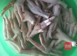 家常红烧鸡爪的做法图解1