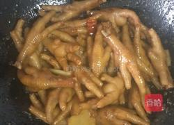 家常红烧鸡爪的做法图解7