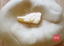 麦香牛奶欧包的做法图解4