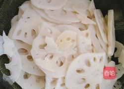 凉拌藕片的做法图解1