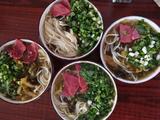 酸菜牛肉米粉