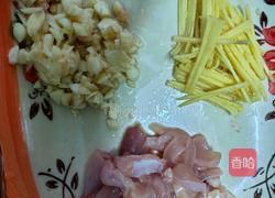 西兰花炒肉的做法图解2