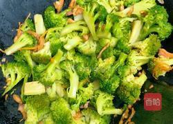 西兰花炒肉的做法图解7