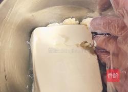 豆腐洋葱丸子的做法图解1
