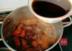大脚菌豆芽牛腱汤的做法图解14