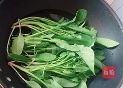 菠菜鸡蛋饼的做法图解1