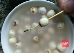 银耳莲子羹的做法图解8