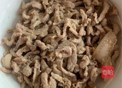 白玉菇炒肉丝的做法图解4