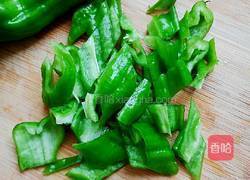 青椒炒蛋的做法图解3