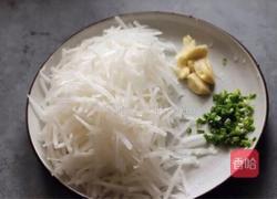萝卜炒泥丁的做法图解3