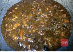 加上这个，卤肉饭香滑软嫩，好吃不腻的做法图解7