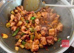 上桌扫光的茄子烧肉的做法图解7