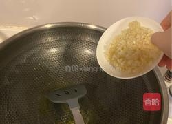 橄榄油蒜蓉虾仁的做法图解3