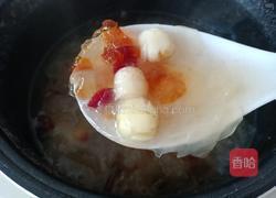 桃胶莲子银耳羹（美容养颜)的做法图解12