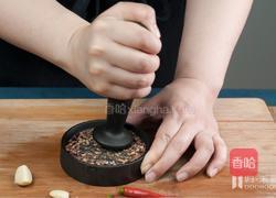 归禾小食堂|秘制蒜泥白肉，夏日份美味的做法图解5