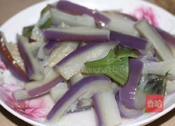 清炒茄子的做法图解1