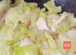 爆炒手撕包菜的做法图解5